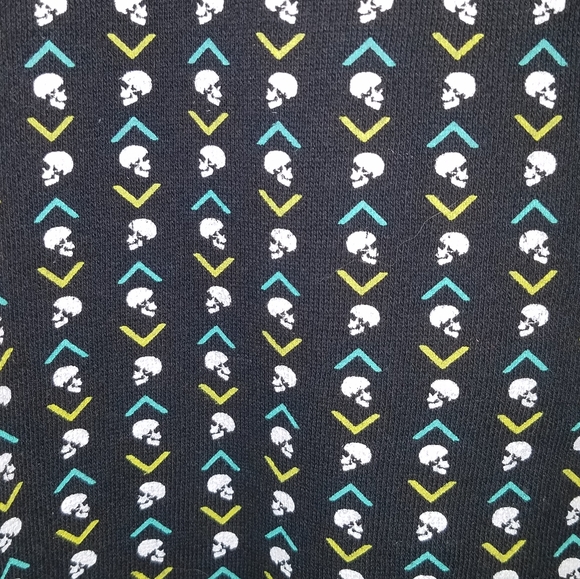 Skull Hoodie - Picture 6 of 6